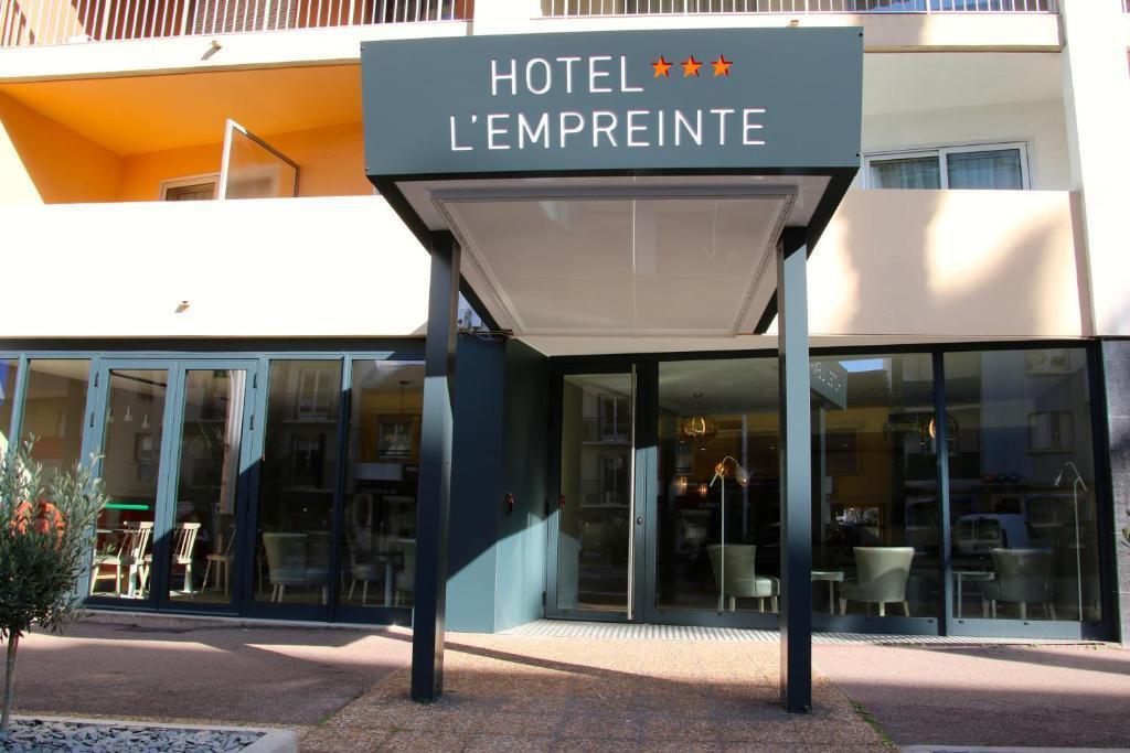 HOTEL L'EMPREINTE.jpg